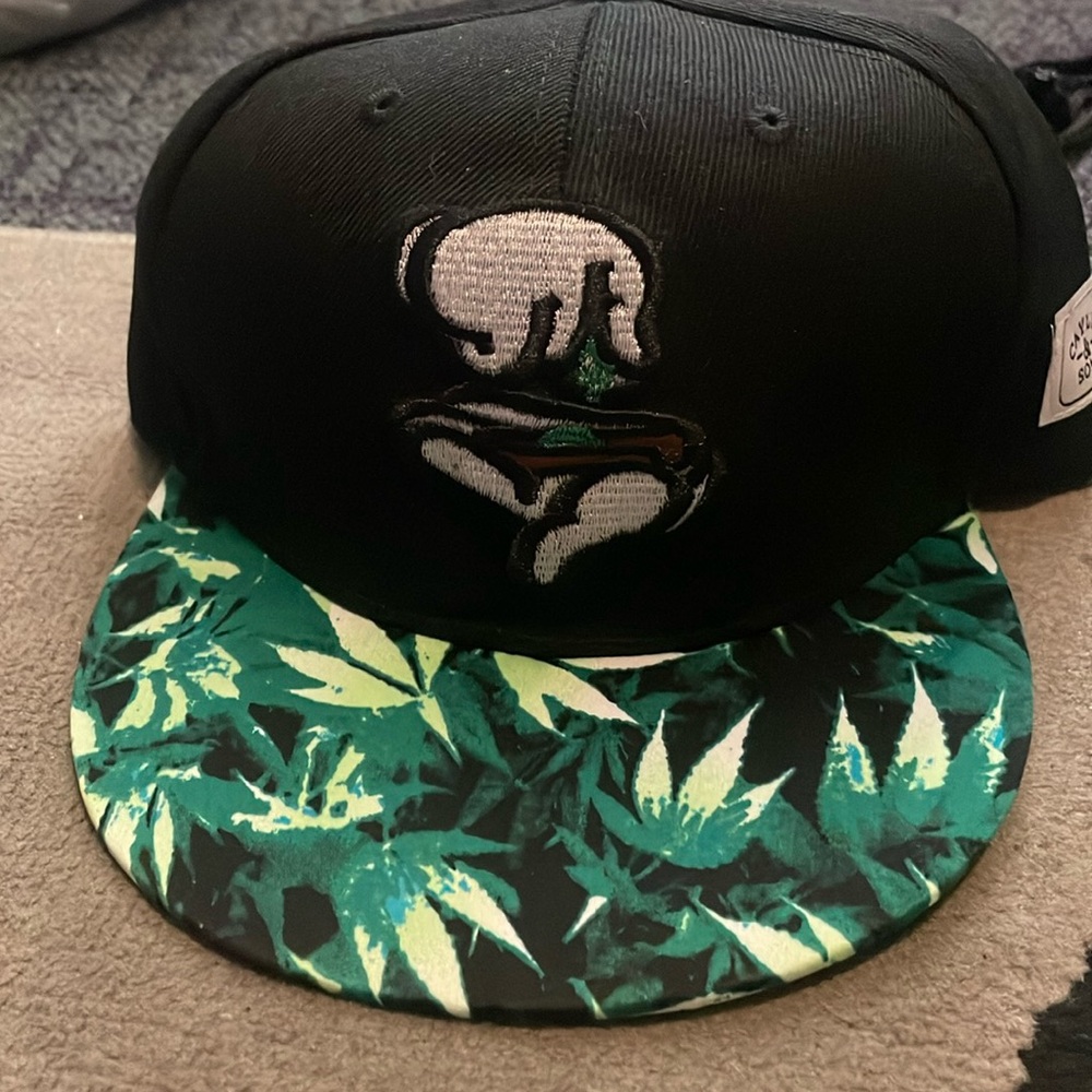 Brand new snap back rolling thumbs